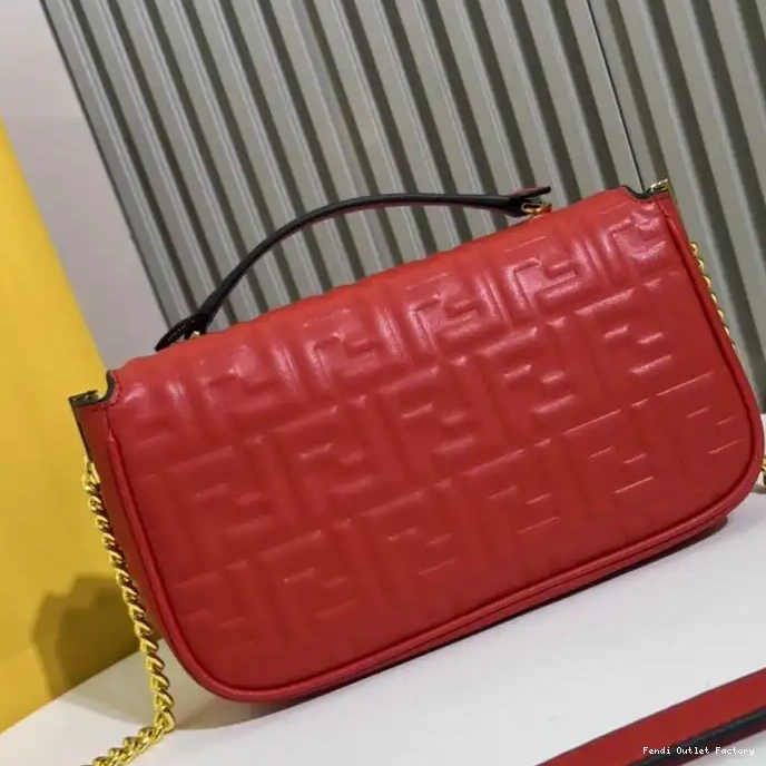 Affordable HOT Nappa Red In Motif Chain FF Midi Leather Fendi Baguette Bag 0324